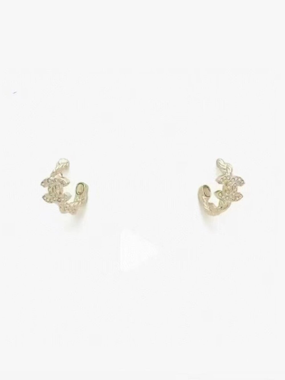💕Chanel Earrings - Picture 3 of 4
